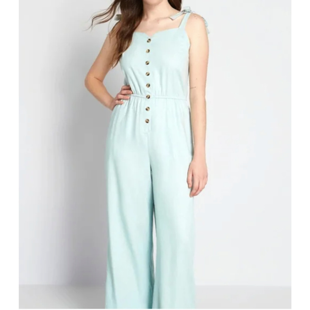 ModCloth Women's Every Waking Momentum Linen Blend Jumpsuit Light Blue Size 1X